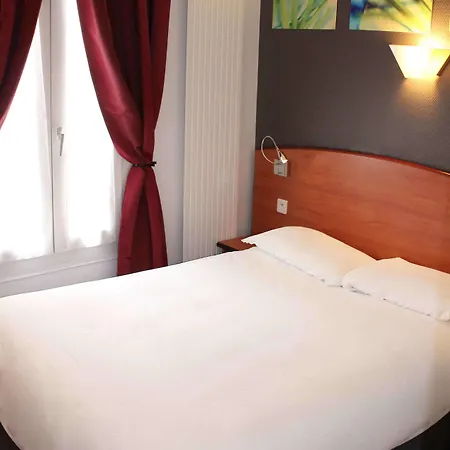 Kyriad Xiii Italie Gobelins Hotel