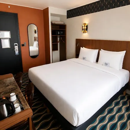 Kyriad Xiii Italie Gobelins Hotel